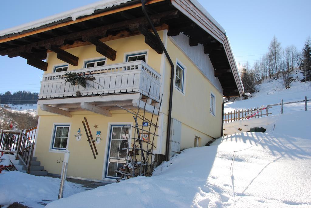 Ferienhaus Niedernsill Bagian luar foto