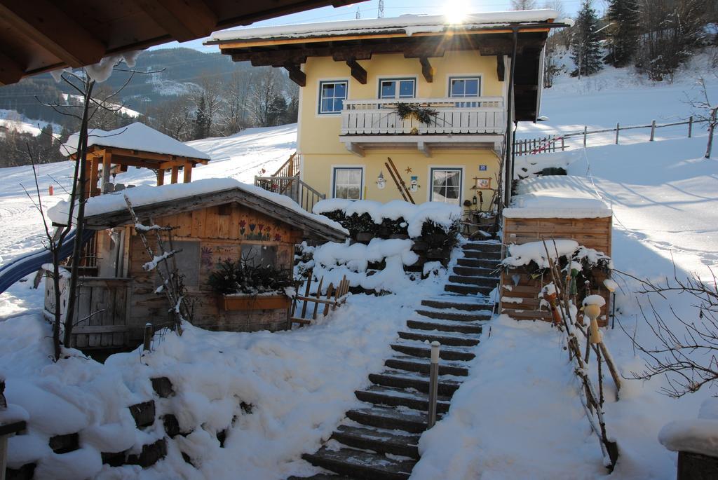 Ferienhaus Niedernsill Bagian luar foto